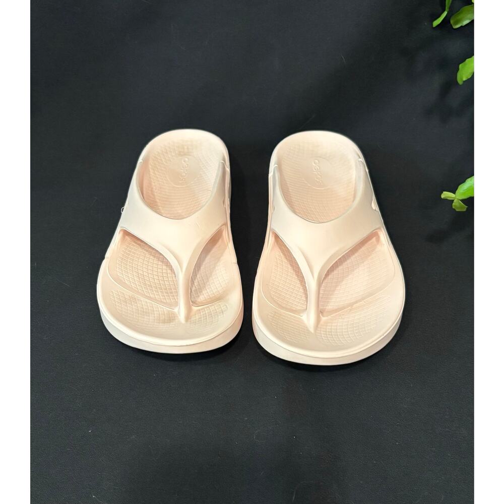 Women’s OOFOS OOriginal Thong Sandals Primrose Pink Recovery Comfort Flip Flop 9 - Picture 3 of 5